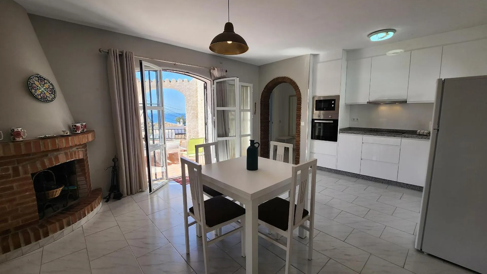 Los Almendros Nerja