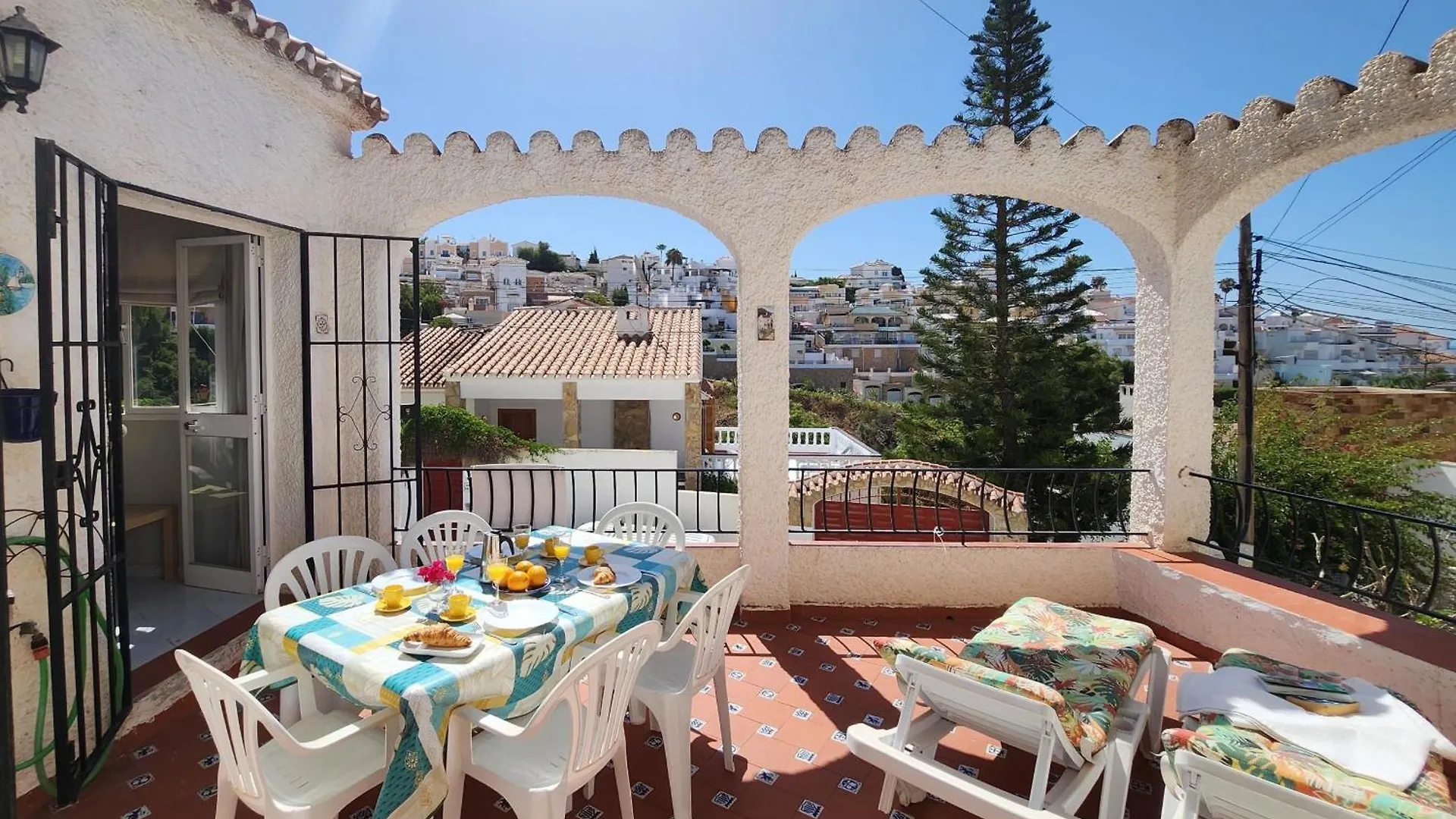 Los Almendros Nerja Apartment