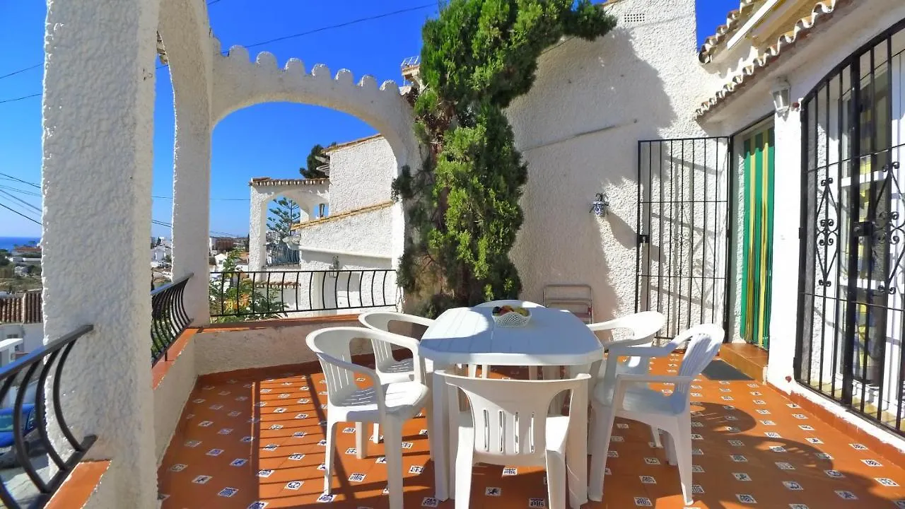 Los Almendros Nerja
